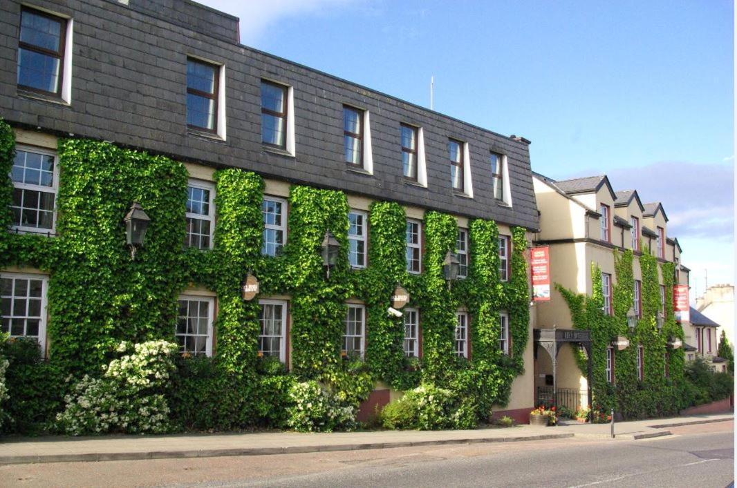 Kee'S Hotel Stranorlar Esterno foto